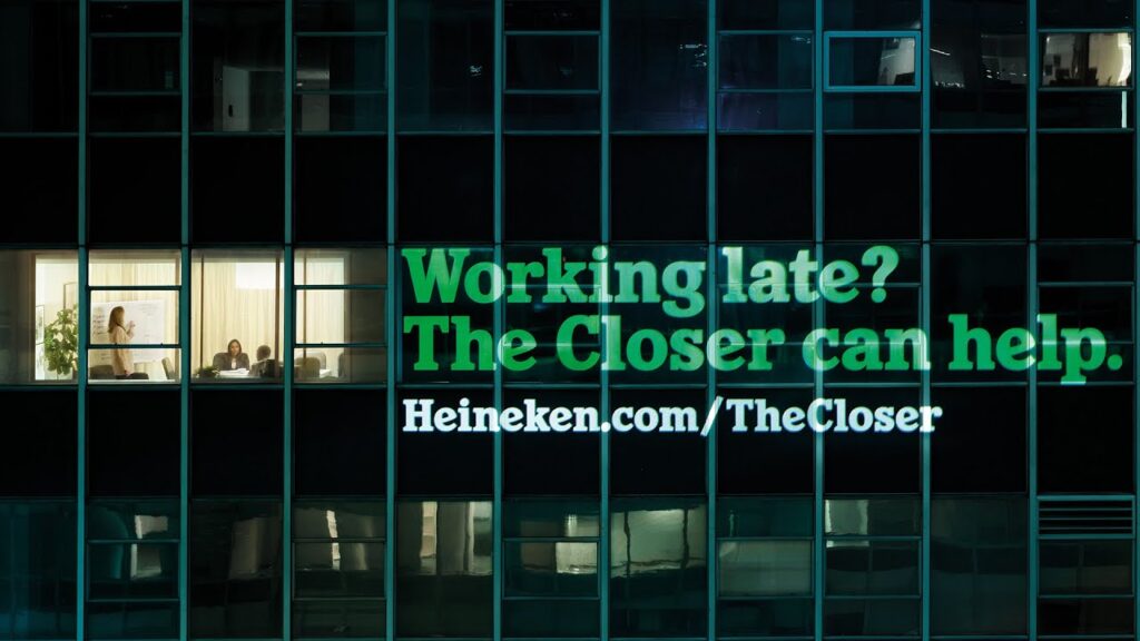 Hình: Thông điệp Heineken muốn truyền tải thông qua chiến dịch "khui bia, đóng công việc"
Nguồn: Internet