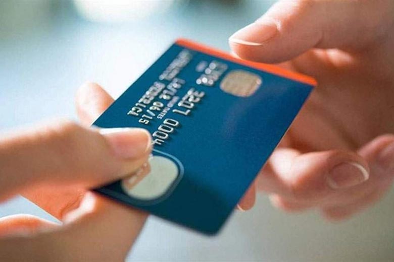 Hình: Điều kiện trả góp qua thẻ tín dụng
Nguồn: Internet