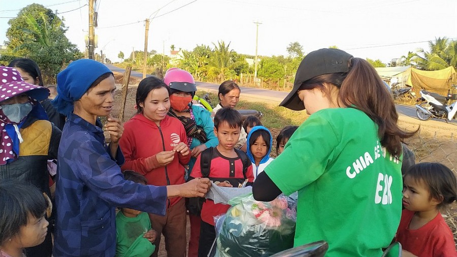 Cách buôn may bán đắt tháng cô hồn